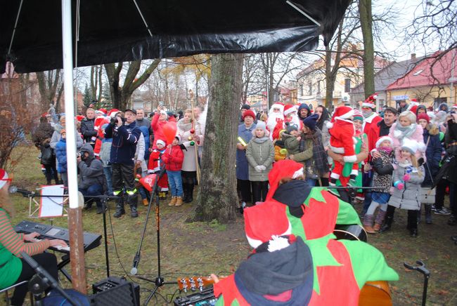 Parada Mikołajów w Rudniku nad Sanem