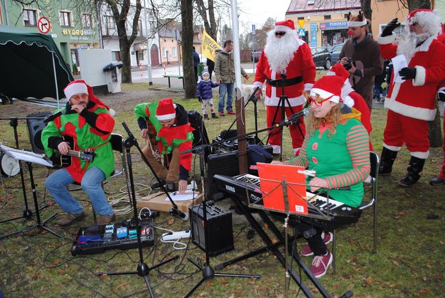 Parada Mikołajów w Rudniku nad Sanem