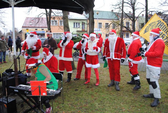 Parada Mikołajów w Rudniku nad Sanem