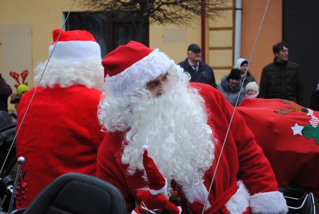 Parada Mikołajów w Rudniku nad Sanem