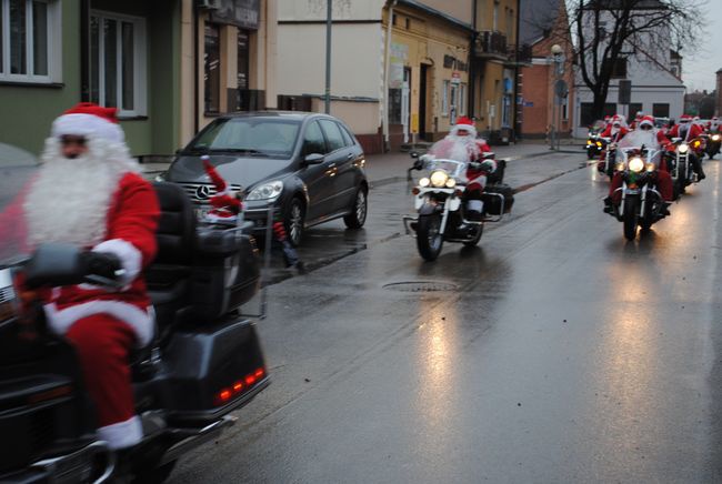 Parada Mikołajów w Rudniku nad Sanem