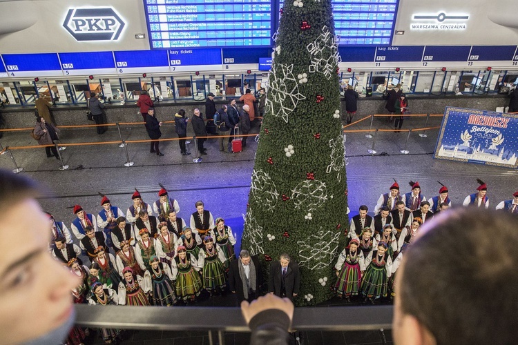 Tur, diabeł i anioł na Centralnym