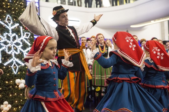 Tur, diabeł i anioł na Centralnym