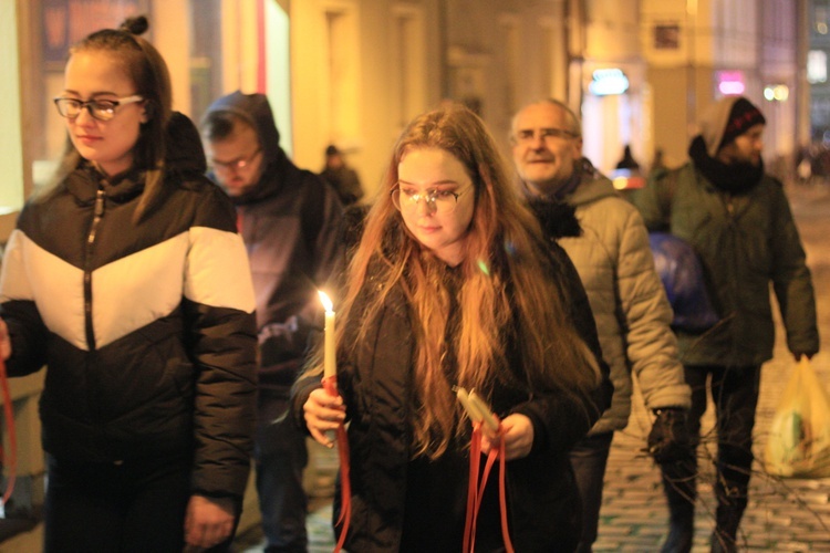 Pierwszy pochód św. Łucji w Opolu