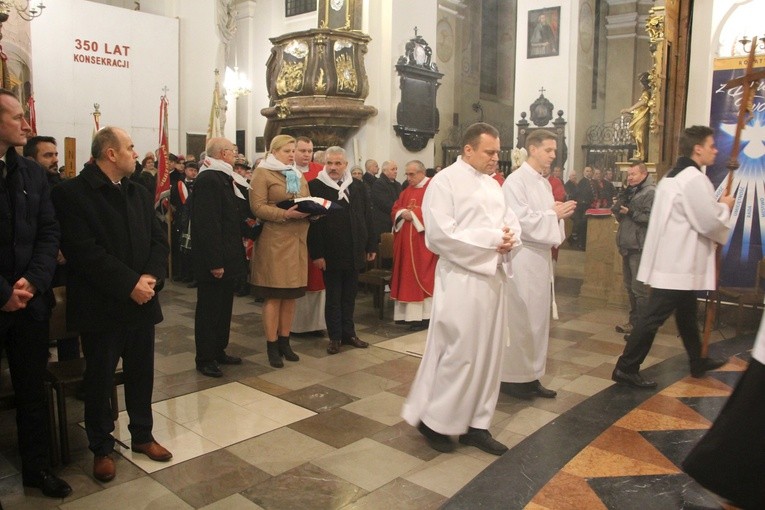 Łowickie obchody 37. rocznicy wprowadzenia stanu wojennego