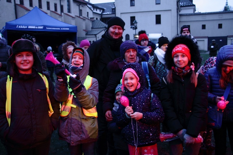 Choinka pod oknem papieskim 2018