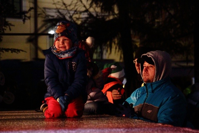 Choinka pod oknem papieskim 2018