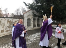 Poświęcenie dachu w Lutomierzu