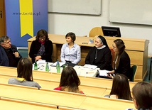 Spotkanie odbyło się na Wydziale Prawa, Administracji i Ekonomii Uniwersytetu Wrocławskiego.