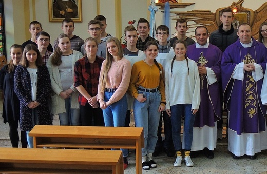 Papiescy stypendyści w Hałcnowie