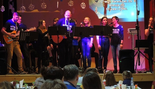 Świąteczny koncert uwielbienia w Głębowicach - 2018