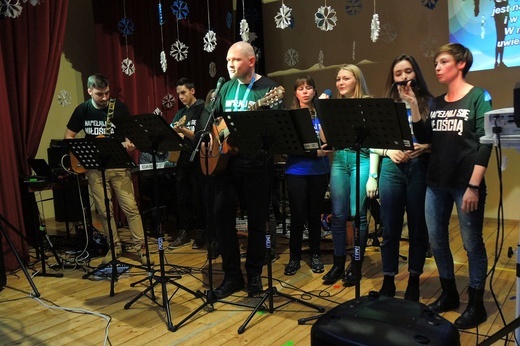 Świąteczny koncert uwielbienia w Głębowicach - 2018