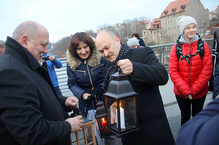 Betlejemskie Światełko Pokoju w Zgorzelcu /Goerlitz