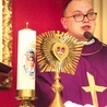 ▲	Modlitwa do wyniesionej w tym roku na ołtarze pielęgniarki z Krakowa.