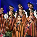 Koncert zespołów "Kostrzanie" i "Mazowsze" w Bazylice Mniejszej