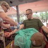 Oddawanie krwi to jedna z form służby