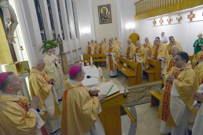 Poświęcenie odnowionej kaplicy