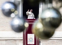 Franciszek: Nawiedzenie Elżbiety uczy wiary i miłości 