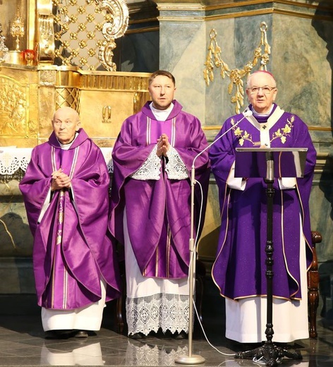 Konsekracja ołtarza w kościele św. Piotra w Lublinie