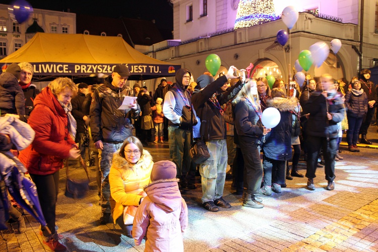 Betlejemskie Światło Pokoju w Gliwicach