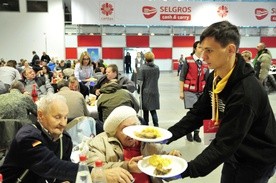 To pomoc autentyczna, szanująca godność najbardziej potrzebujących