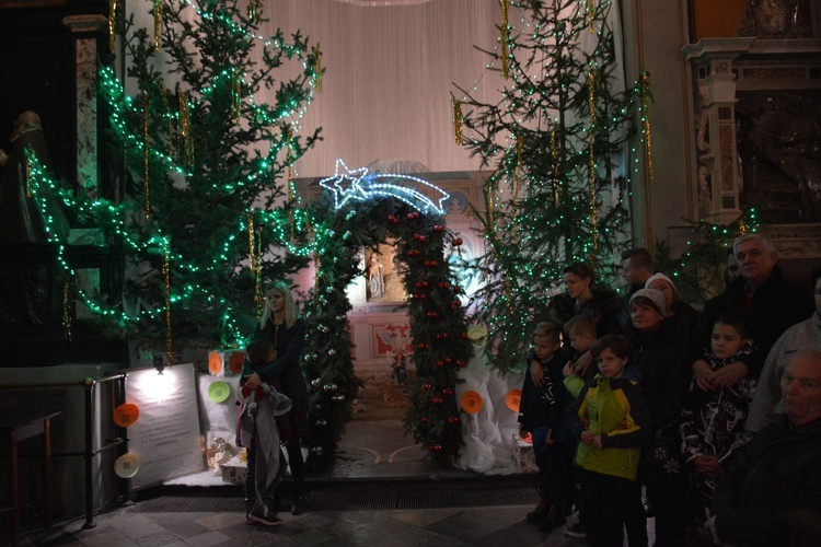 Pasterka w płockiej katedrze