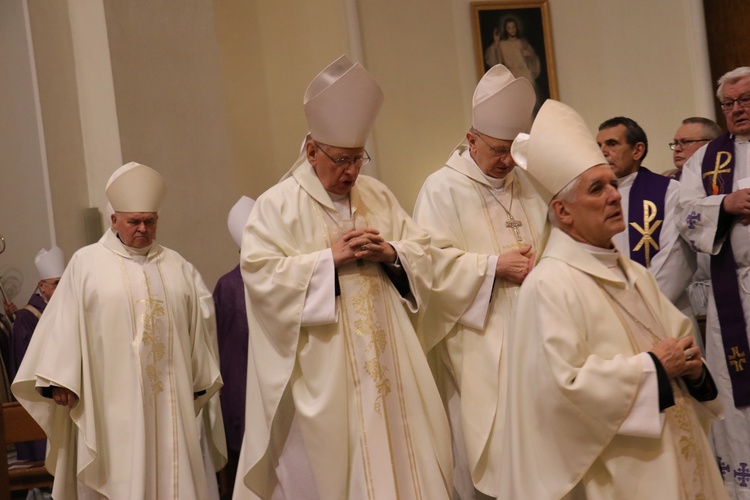 Pożegnanie bp. Gerarda Bernackiego, Eucharystia