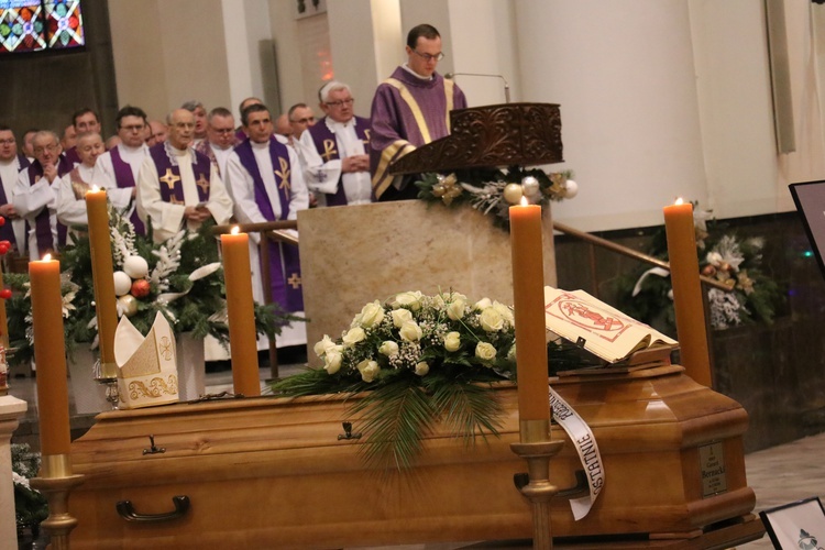 Pożegnanie bp. Gerarda Bernackiego, Eucharystia