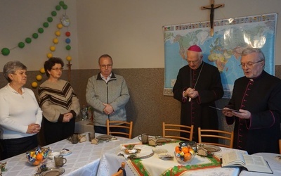 Tradycją już są świąteczne spotkania biskupa świdnickiego z rodzinami misjonarzy