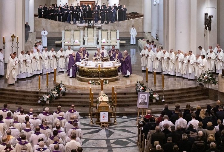 Pożegnanie bp. Gerarda Bernackiego, cz. 2