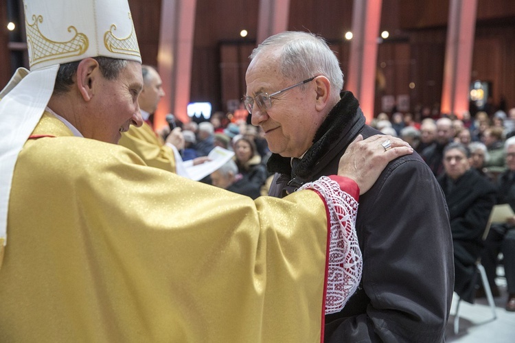 W zdrowiu i w chorobie. Jubileusze małżeńskie w Świątyni Opatrzności Bożej