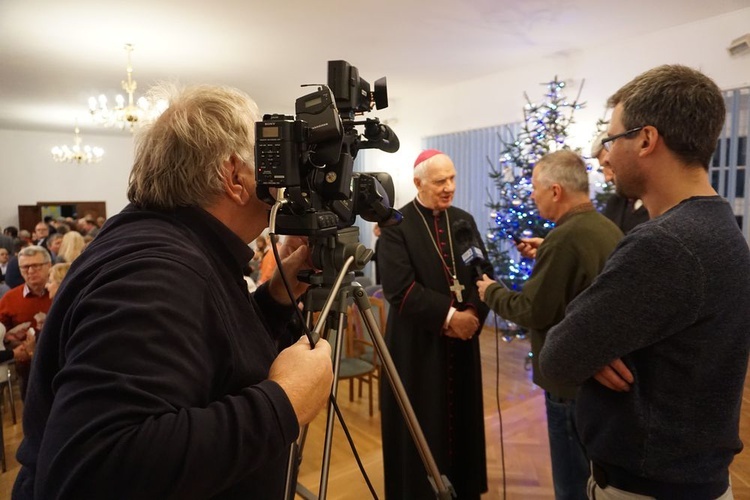 Święto Świętej Rodziny - spotkanie rodzin z biskupem Ignacym Decem