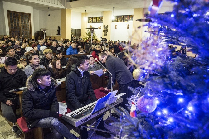 Wieczór kolęd świata na Żeraniu