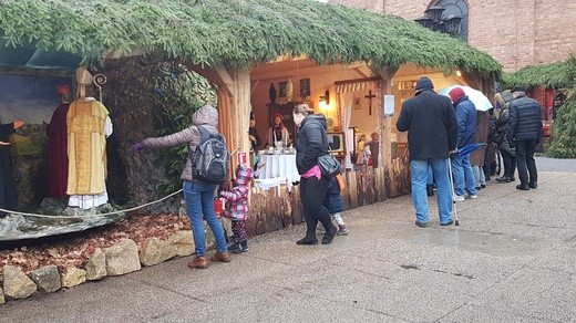 Kolędowanie w Piekarskim Betlejem