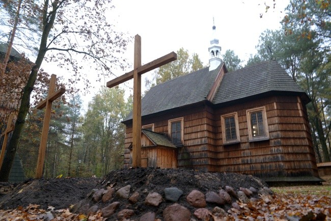 W październiku w Muzeum Wsi Radomskiej zakończył się remont zabytkowego kościoła św. Doroty