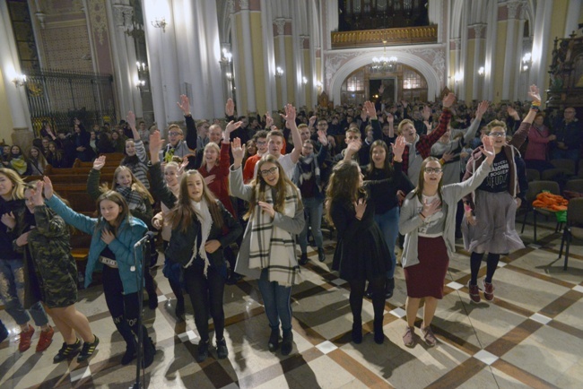 W październiku odbyły się Apele Młodych zorganizowane przez Centra Duszpasterstwa Młodzieży