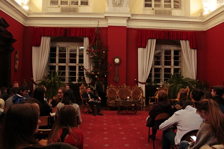 Rekolekcje sylwestrowe dla młodzieży w Henrykowie (dzień 3)