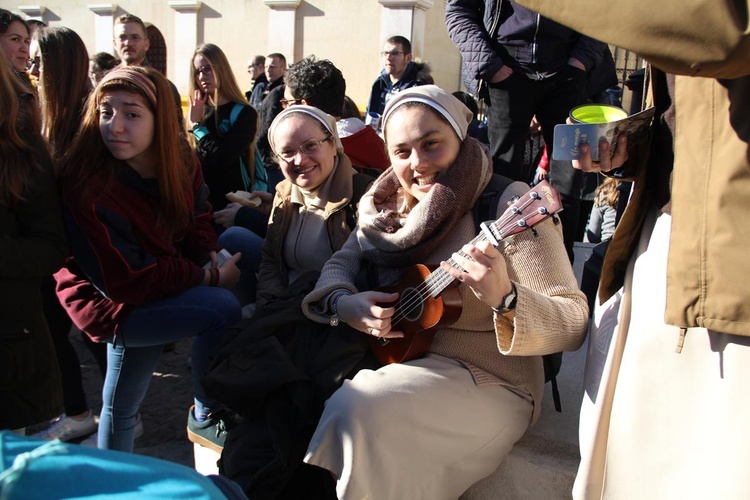 Taize Madryt- sylwestrowy dzień i noc