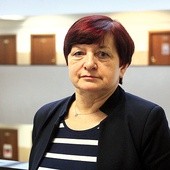 Dr Błazińska przekonuje, że najważniejsze jest to, jak my na siebie nawzajem patrzymy, jak reagujemy na swoją kulturę.