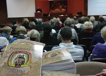 ◄	Od czasów obrad I Synodu Diecezji Legnickiej rady są obowiązkowe w każdej parafii.