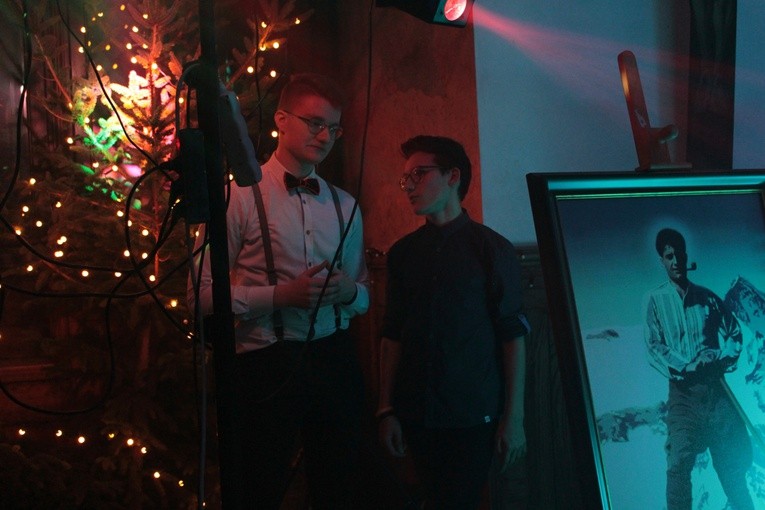 Rekolekcje sylwestrowe dla młodzieży w Henrykowie (dzień 4)