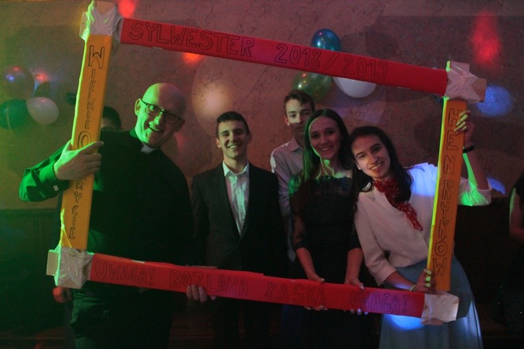 Rekolekcje sylwestrowe dla młodzieży w Henrykowie (dzień 4)