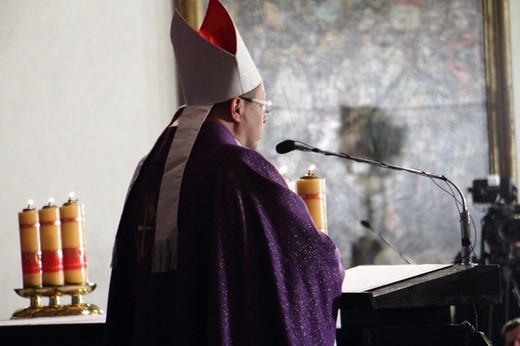 Pogrzeb bp. Tadeusza Pieronka 