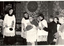 Bp Jan Kanty Lorek - zdjęcia archiwalne 