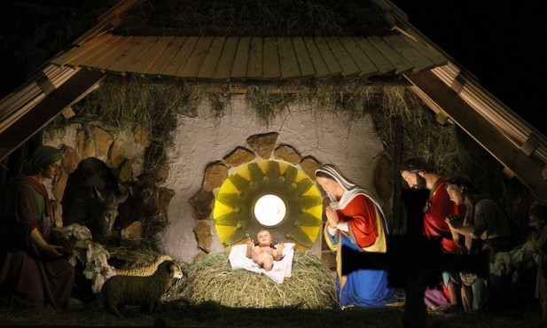 Archidiecezja kłania się małemu Jezusowi