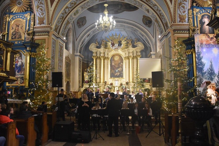 Koncert orkiestry dętej w Czarnym Dunajcu 