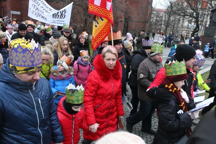 Orszak, książę oraz niedziela