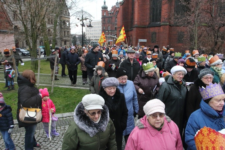 Orszak, książę oraz niedziela