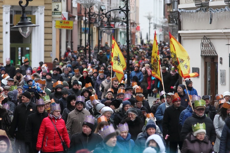 Orszak, książę oraz niedziela