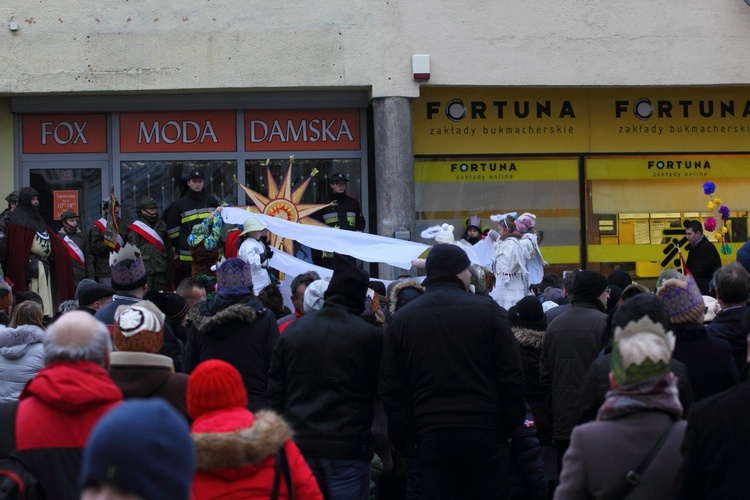 Orszak, książę oraz niedziela